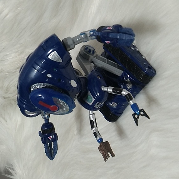 Vintage '97 AMT Robot Lost In Space Trend Masters Action Figure Works Great - Picture 4 of 10